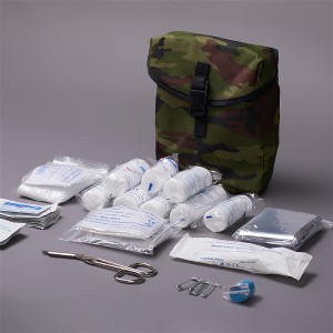 Trousse de premiers soins militaire
